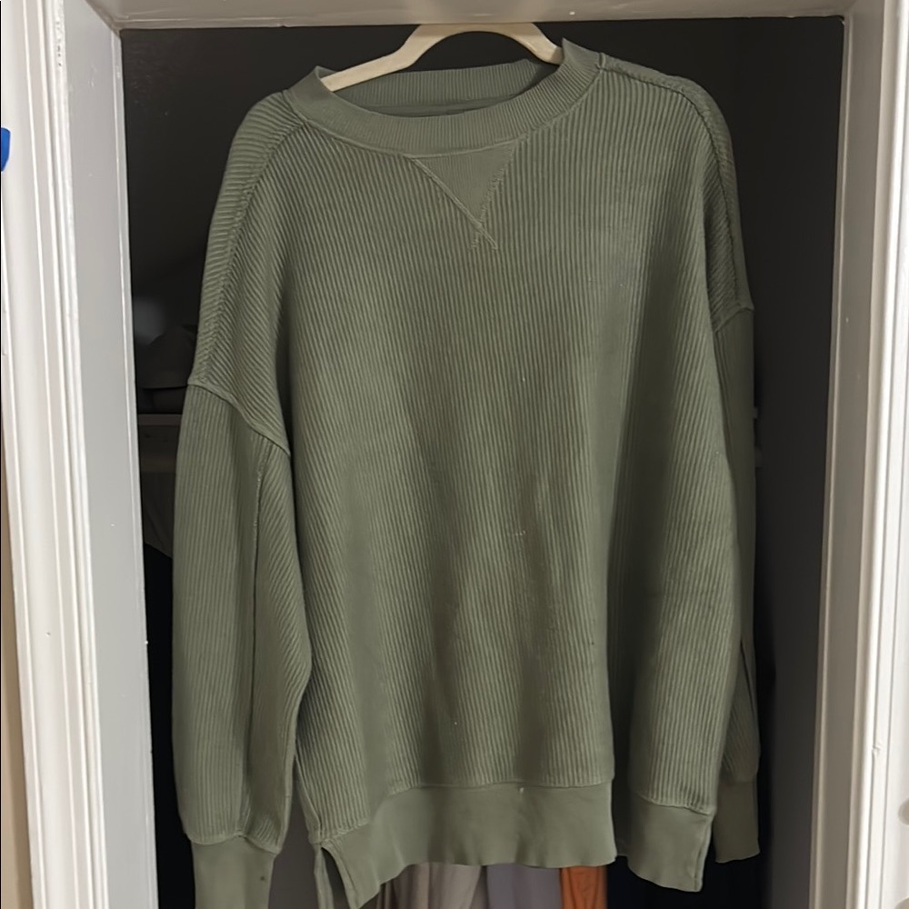 Aerie Green Crewneck Sweater with Relaxed Fit